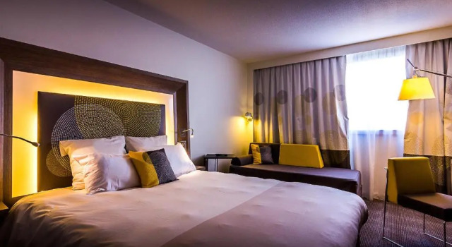 Двухместный номер Classic Novotel Clermont-Ferrand