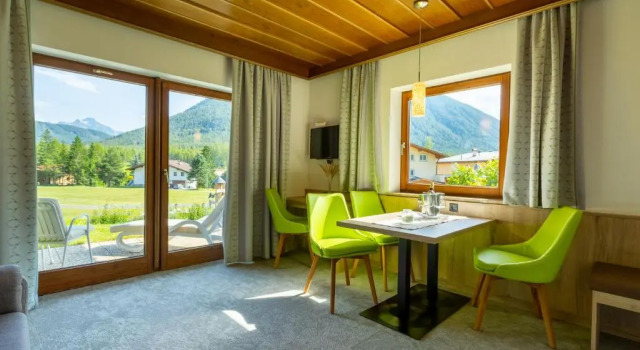 Коттедж Kinderhotel Lärchenhof