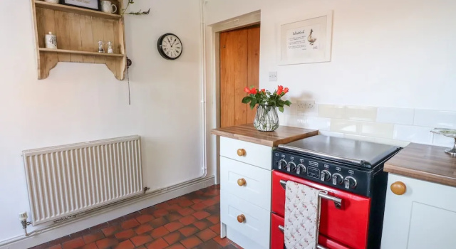 Rose Cottage, Varaa Lomakoti Mökit kohteessa Merseyside, Mökki