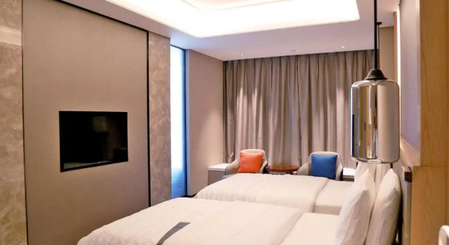 Двухместный номер Classic с видом на реку Le Meridien Xian Chanba
