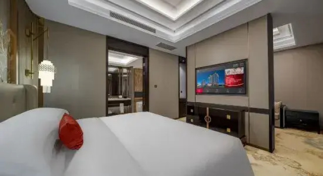 Люкс Hua Tai Phoenix Hotel