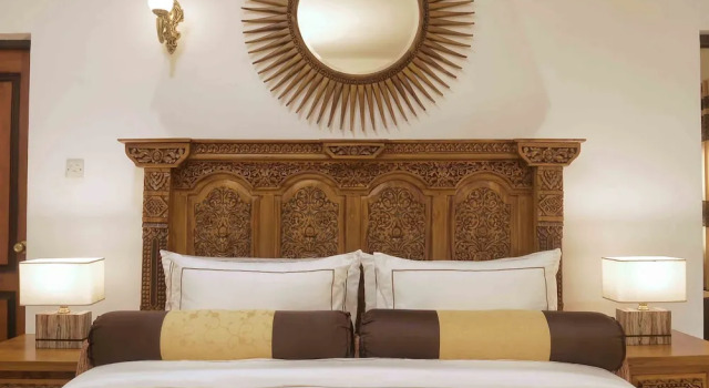 Номер Deluxe Eagle Regency Hotel