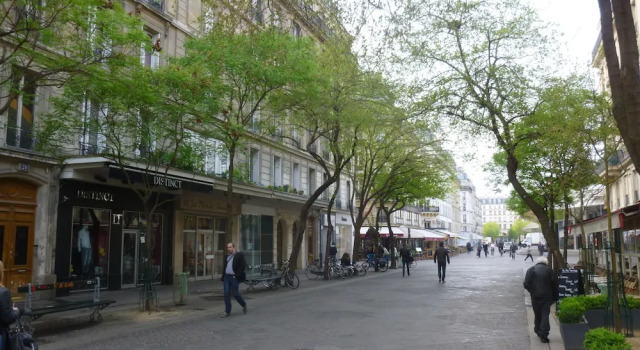 Hôtel du Cygne Paris, Забронировать Отель 1-й округ: Лувр Париж, рядом с Станция метро Rambuteau