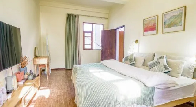 Люкс с 2 комнатами Dali Tophood Hotel (Erhaimen Gate, Dali Ancient Town)