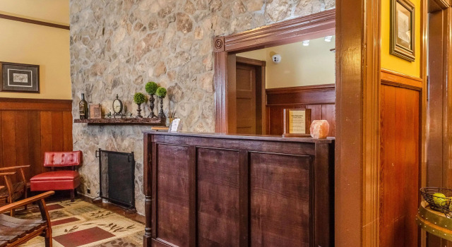 Hotel Napa Valley, an Ascend Collection Hotel, Забронировать Отель Напа Винная долина Напа, рядом с Торговый центр Napa