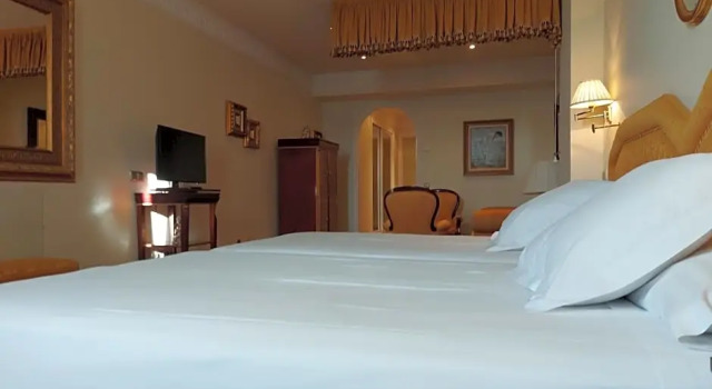 Номер Standard с видом на город Hotel Alameda Palace
