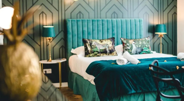Les Précieuses Suites & Spa I, Забронировать Курортный отель Курортные отели Овернь-Рона-Альпы, Курортный отель
