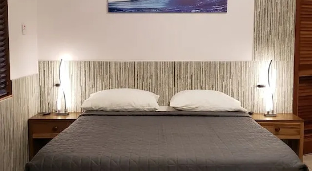 Четырёхместный номер Deluxe с балконом Sunrise Club Hotel