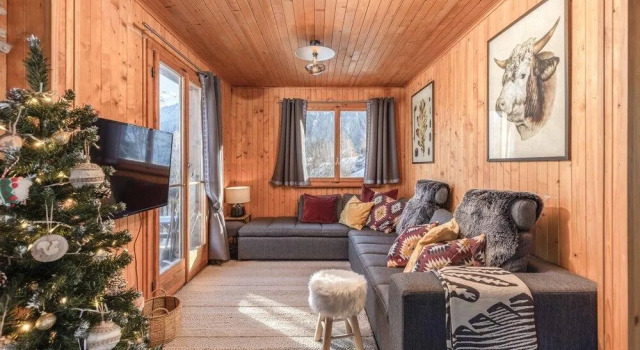 Chalet Noisette Authentic Swiss Chalet Perfect for Families