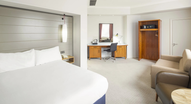 Holiday Inn Peterborough West, an IHG Hotel, Buchen Sie Hotel Peterborough Soke of Peterborough