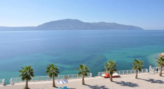 Полулюкс с балконом и с видом на море Coral Hotel & Resort