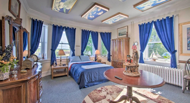 8 Mi to Hersheypark: Luxe Manor in Annville, Buchen Sie Hotel Annville Pennsylvania