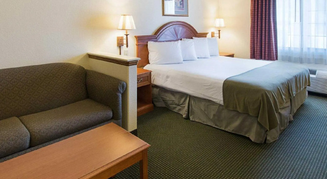 Двухместный номер Standard Quality Inn & Suites Glen Rose
