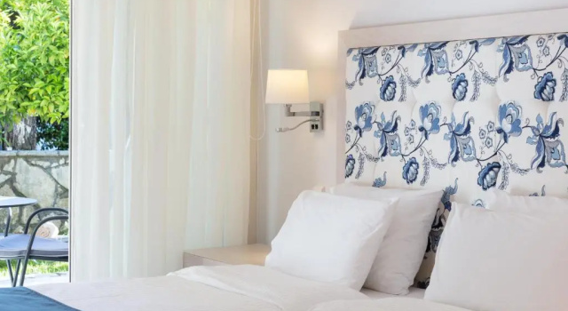 Апартаменты Hotel Rezi