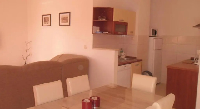 Апартаменты с 2 комнатами Apartments Robi