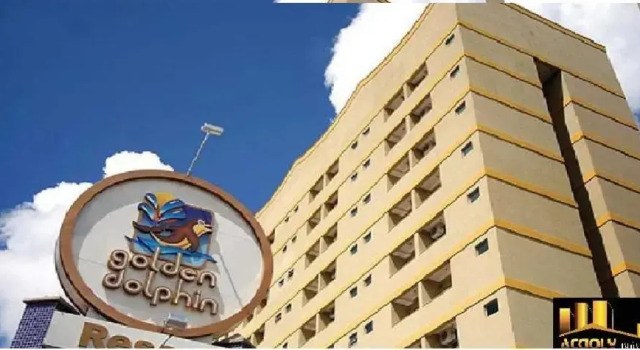Flat Golden Dolphin Grand Hotel - Quarto e Sala Com Roupa de Cama e Banho - Piscinas 24h
