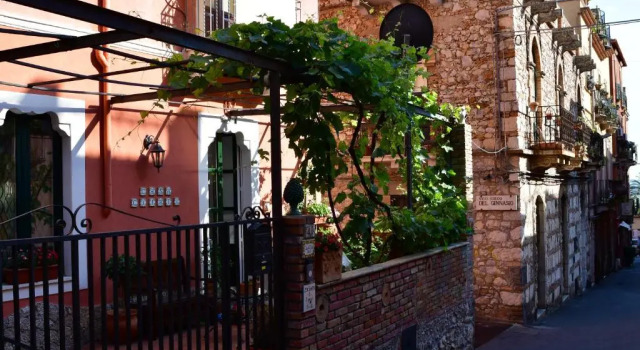 Casa Cifali, Забронировать Отель Таормина Побережье Таормины