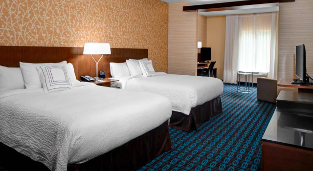 Fairfield Inn & Suites by Marriott Douglas, Boek Hotel Hotels in Georgia met parkeren, Parkeren