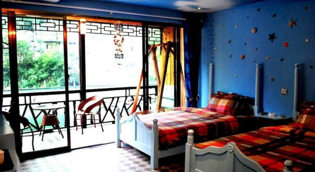Fenghuang Lifetime True Love Hotel