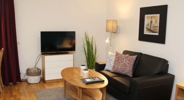 Lambohov Företagsbostäder, Book Hotel Linköping 