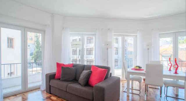 Апартаменты City Center Stylish Apartment
