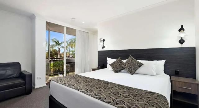 Двухместный номер Deluxe с видом на бассейн Econo Lodge Mildura