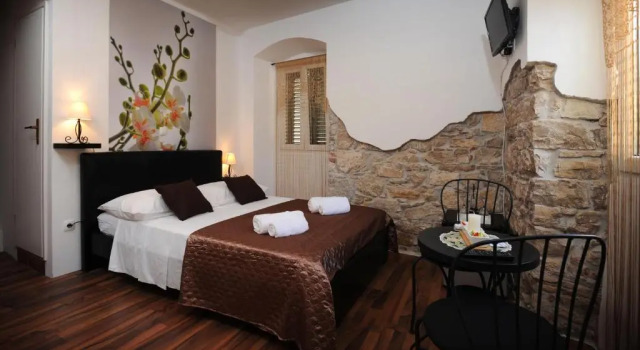 Номер Deluxe Rooms & Apartment Lasta