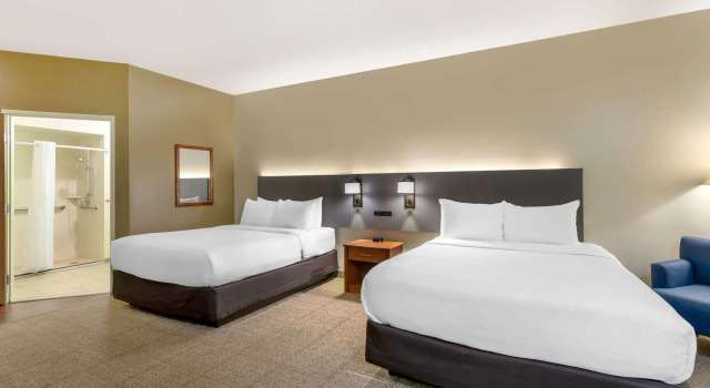 Четырёхместный номер Standard Comfort Inn Richfield I-70