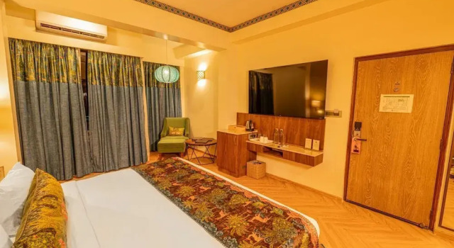 Номер Premium с балконом и с видом на реку GANGA KINARE- A Riverside Boutique Resort, Rishikesh