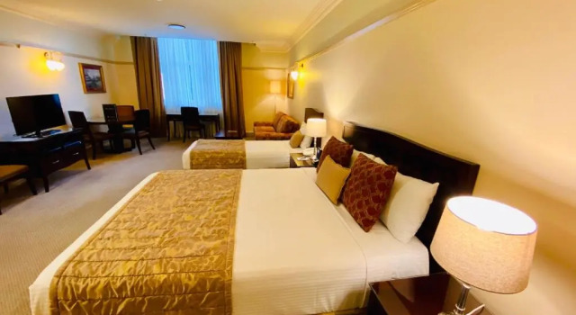 Двухместный номер Deluxe Royal Albert Hotel