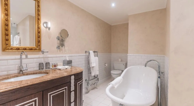 Люкс Standard Thornbury Castle - A Relais & Chateaux Hotel