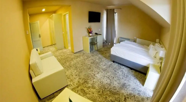 Sarea-n Bucate, Prenota Hotel Turda Cluj