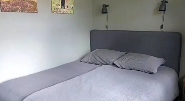 B&B de Hinde, Book Bed and Breakfast Hotels in Kootwijk with Parking, Parking