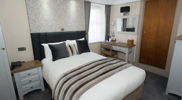 Двухместный номер Standard Falcon Hotel