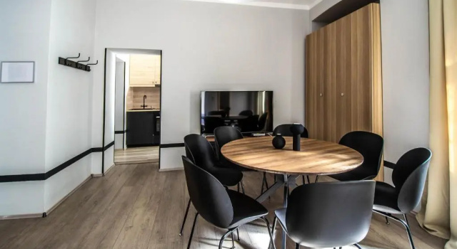 Апартаменты с 2 комнатами Stylish Apartments close to Eden Garden