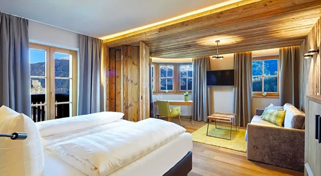 Alpine Hotel Resort Goies