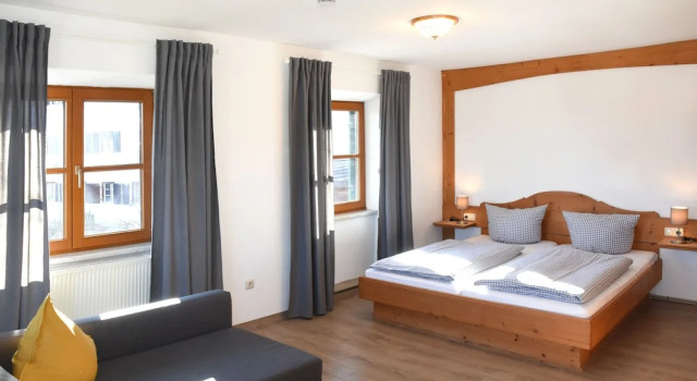 Номер Comfort Alps Hostel