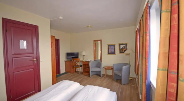 Трёхместный номер Standard Reisafjord Hotel