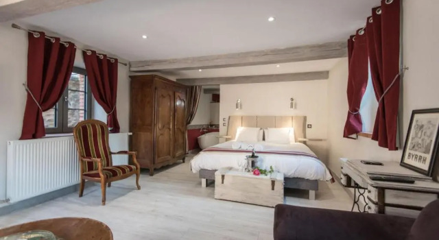 Люкс LE MAS DES COLOMBES Chambres dhôtes B&B & SPA