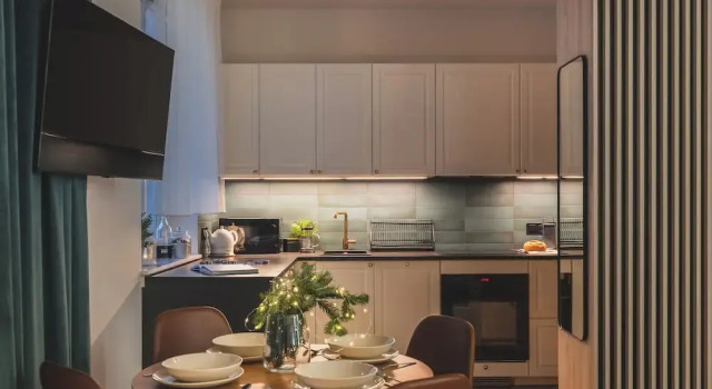 Студия Superior Atrium - Old Town Luxury Apartments - by Upstairs