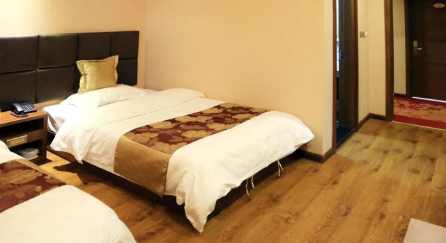 Song Lin Hotel, Rezerwuj Hotel Hotele 3-gwiazdkowe w Jilin, 3*