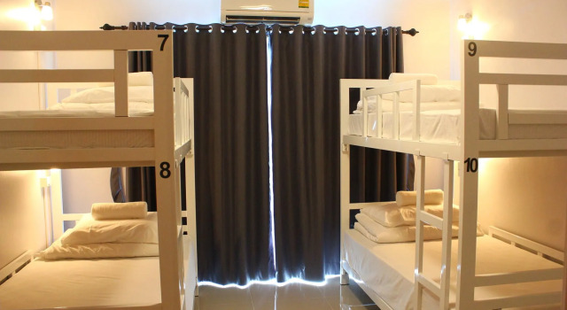 Khaolak Mind Home Hostel, Забронировать Хостел Отели Южного Таиланда с парковкой, Парковка
