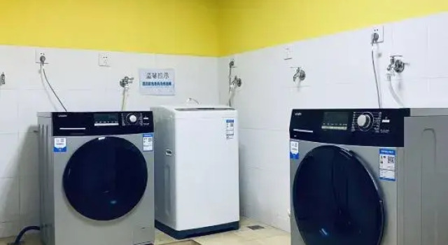 Wonder Land Hotel (Kunming Railway Station), Rezerwuj Hotel Hotele w Kunming z parkingiem, Parking