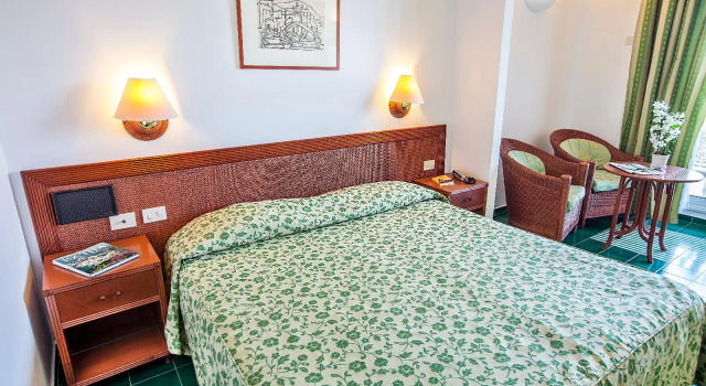Hotel Elma Park Terme, Varaa Hotelli Hotellit Ischia uima-altaalla, Uima-allas