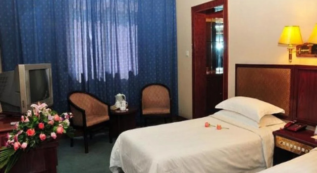 Zhong Li Hotel, Rezerwuj Hotel Conghua Kanton