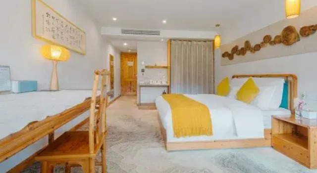 Люкс Wangwuyuan · Liusu Xiaozhu · Huangling Designer Homestay