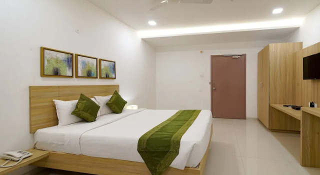Treebo Trip The Perch, Rezerwuj Hotel Hotele w Andhra Pradesh z parkingiem, Parking