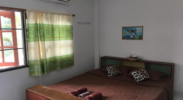 Happy Guesthouse, Забронировать Отель Сукхотхай 