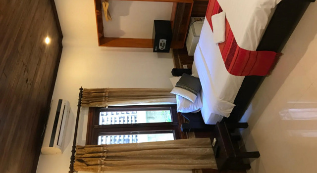 Golden Lotus Place, Забронировать Гостевой дом Гостевые дома Луангпхабанг, Гостевой дом