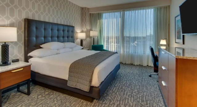 Люкс Drury Plaza Hotel Nashville Downtown